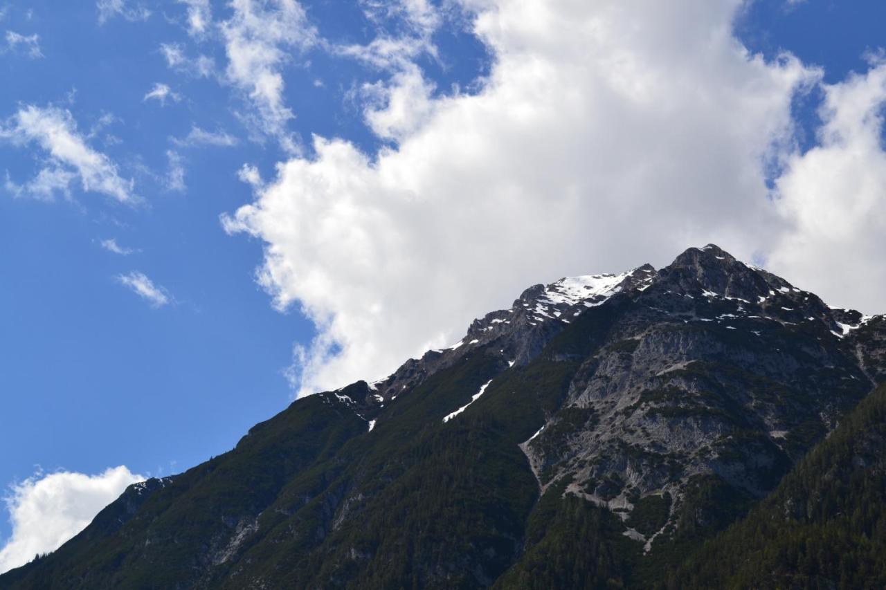 Ferienwohnung Andys Bergblick Leutasch Exterior foto
